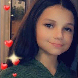 Meet your Posher, Analicia